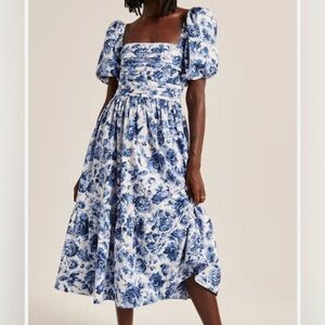 Abercrombie & Fitch Blue and White Floral Midi Dress